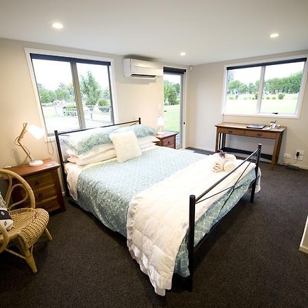 St James Bed And Breakfast Christchurch Exterior photo