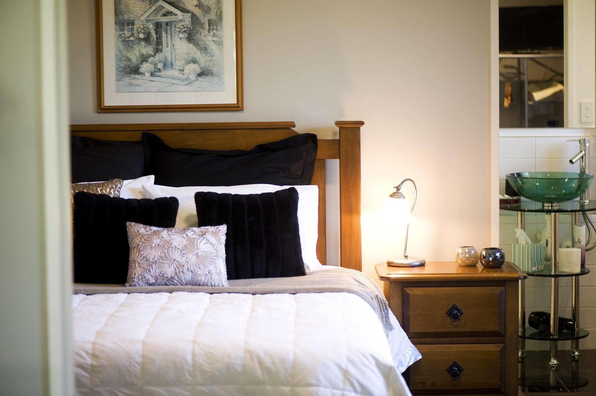 St James Bed And Breakfast Christchurch Exterior photo